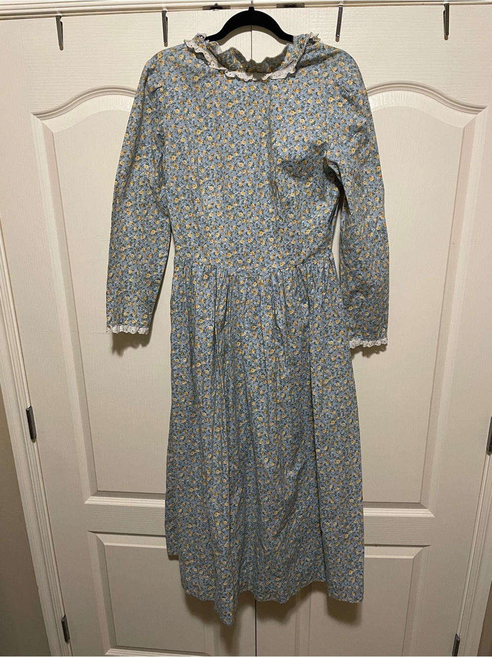 Vintage-Hand Made Blue Floral Midi Dress with Lace Trim